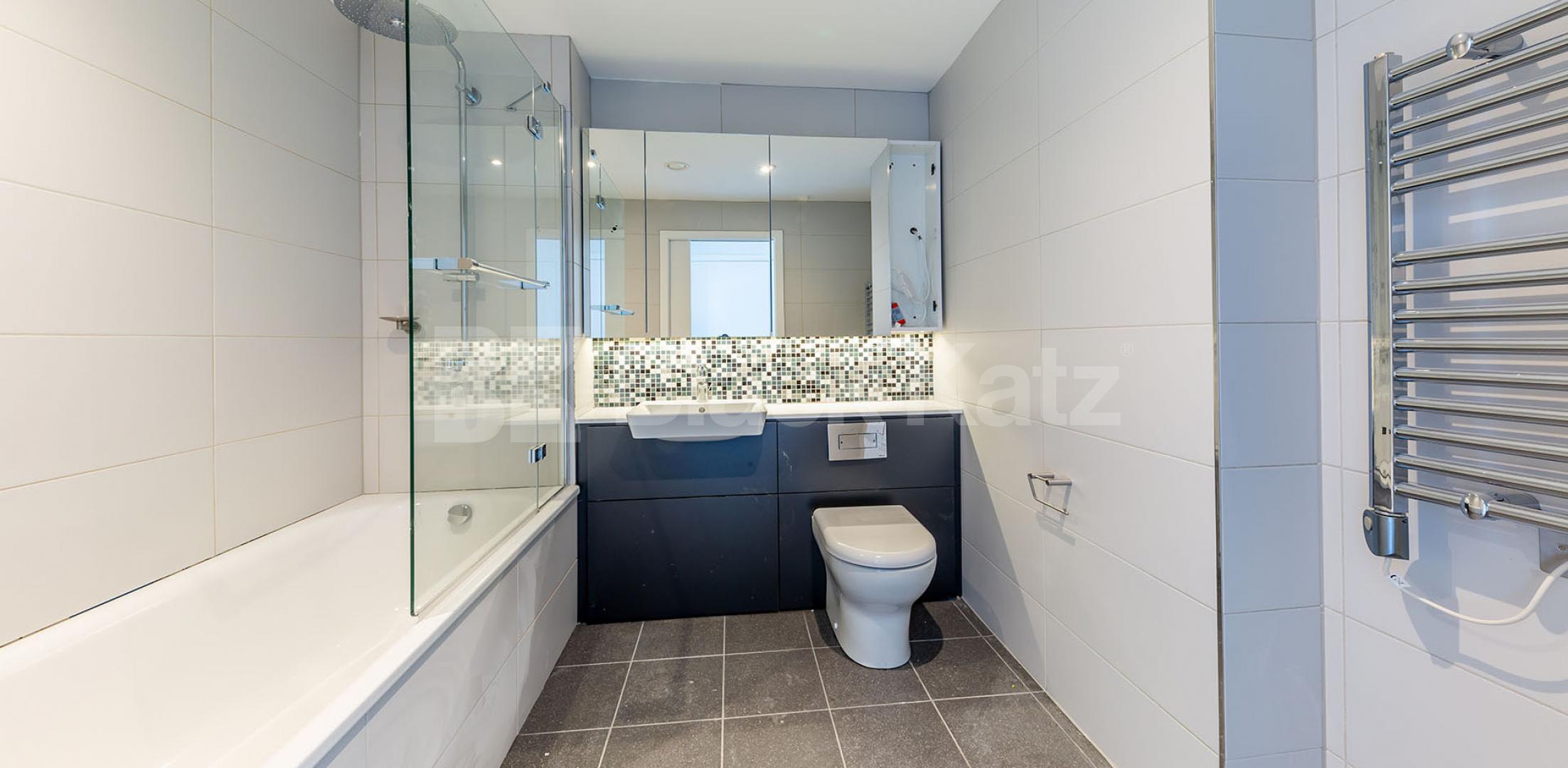 			STUNNING NEW MODERN DEVELOPMENT IN CAMDEN!, 1 Bedroom, 1 bath, 1 reception Flat			 Cliff Villas, CAMDEN